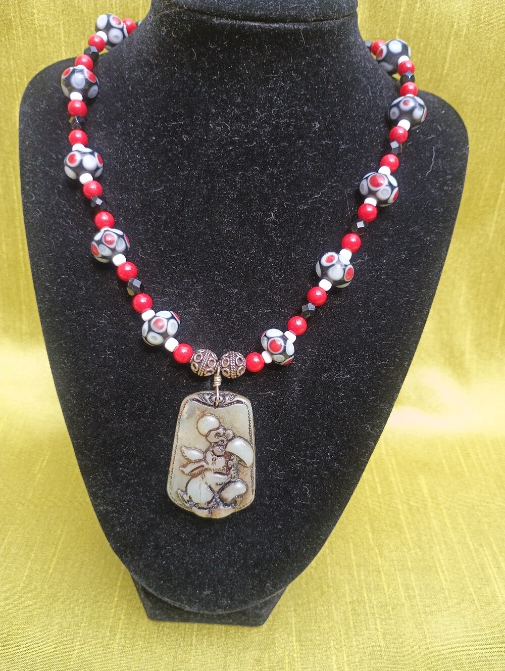 Handcrafted Red and Black Beaded Pendant Necklace
